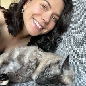 Meet your Posher, Laurel